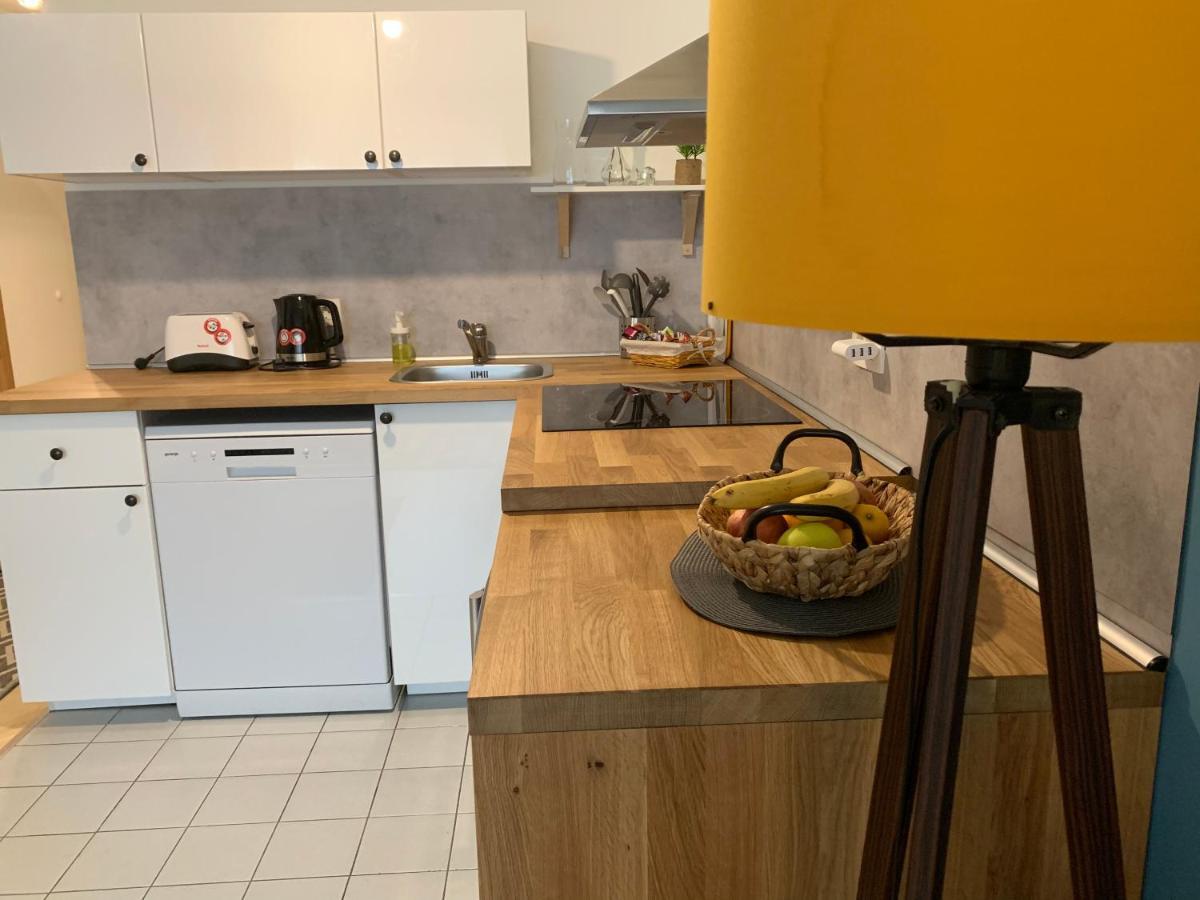 Cosy - Downtown With Own Parking Spot In The Garage Apartma Zagreb